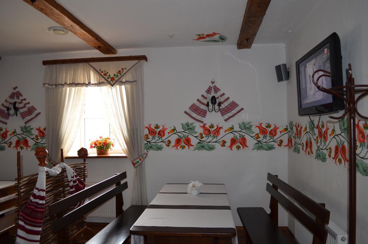 Transit Hotel Дяківці Екстер'єр фото